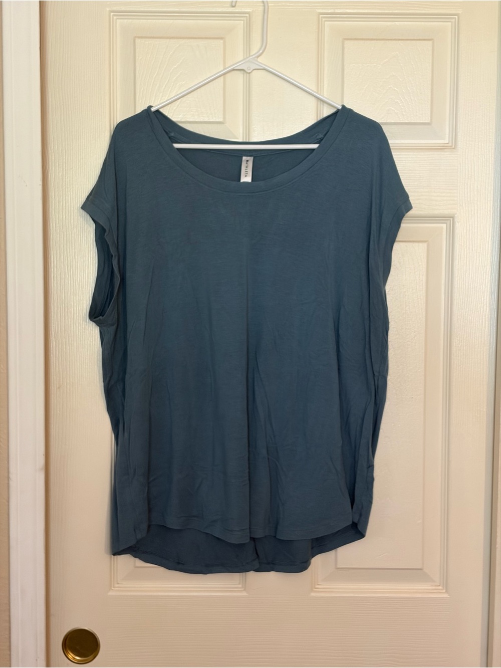 Athleta Relaxed Scoop Tank in Slate Blue-Green